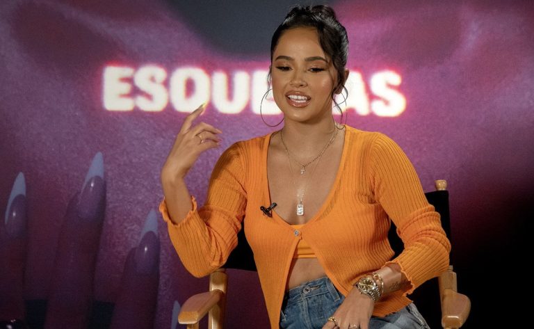 Becky G Estrena Su Nuevo álbum Esquemas Parlantecl